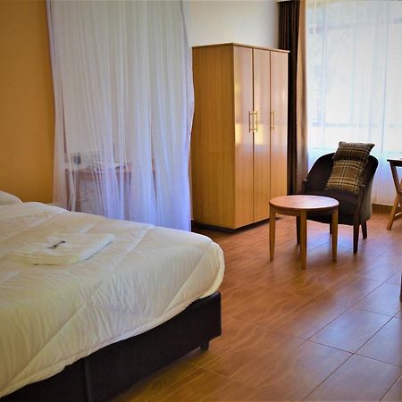 Kunste Hotel Nakuru Eksteriør billede